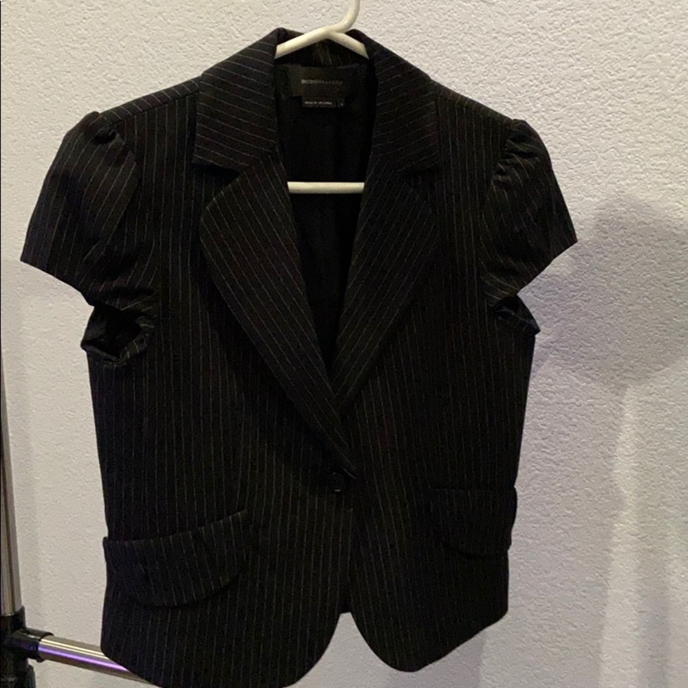 BCBG short sleeve pinstripe blazer